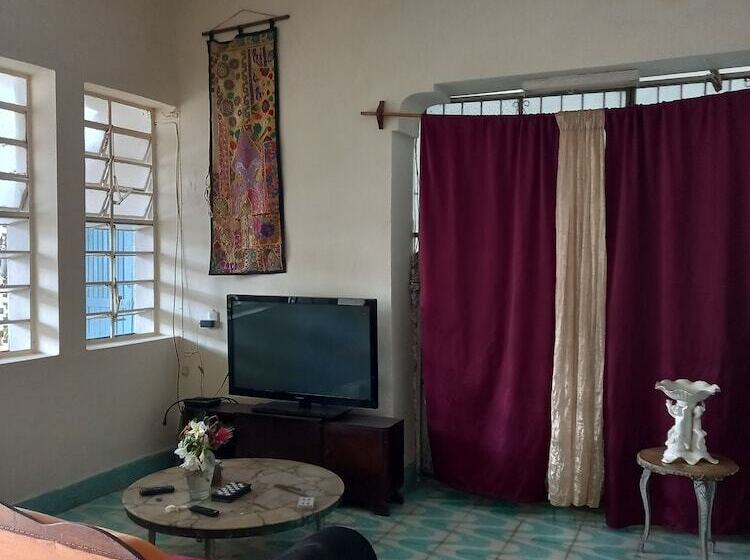 פנסיון Café Hostal Valladolid