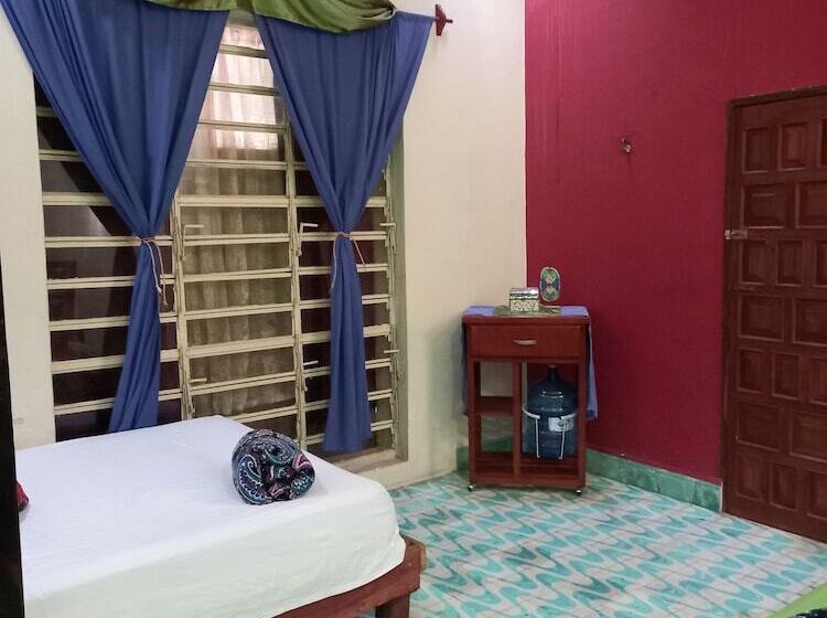 פנסיון Café Hostal Valladolid