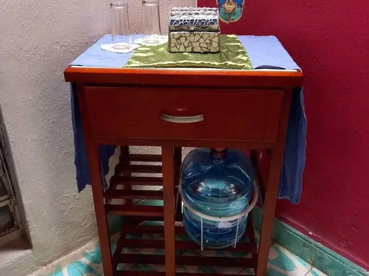 پانسیون Café Hostal Valladolid