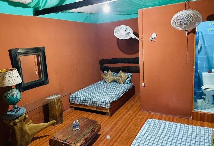 بنسيون Casa Neptuno