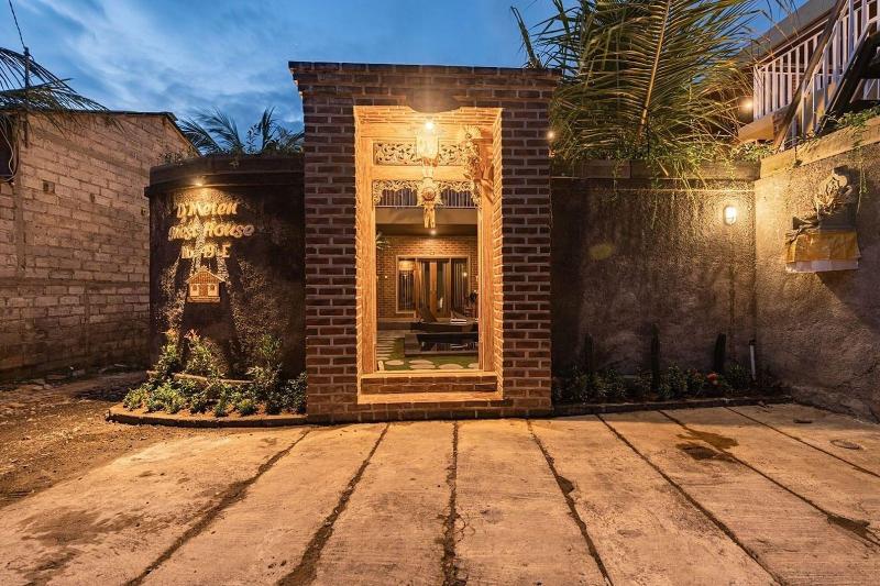 بنسيون D Meten Guest House Canggu