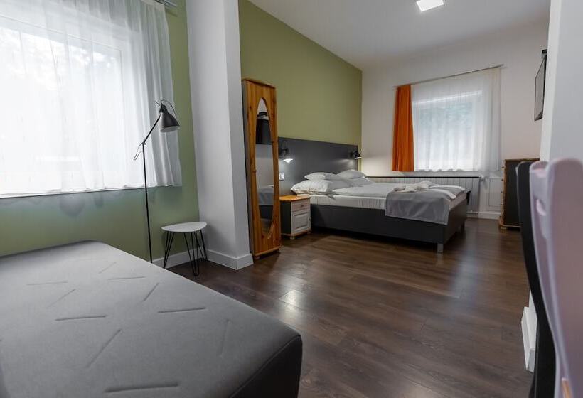 Fehér Sas Panzió és étterem