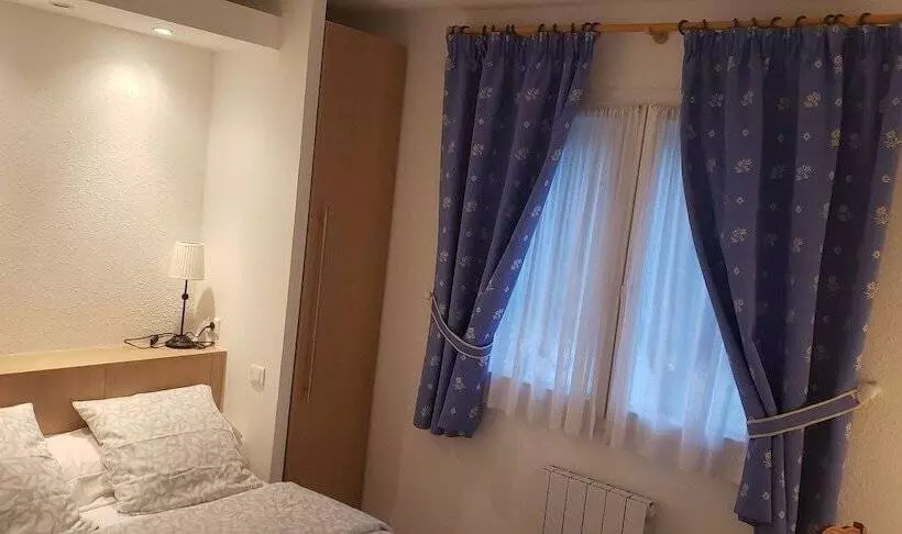 ペンション Les Glycines