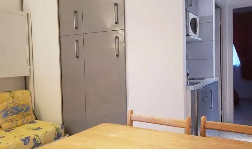 ペンション Les Glycines