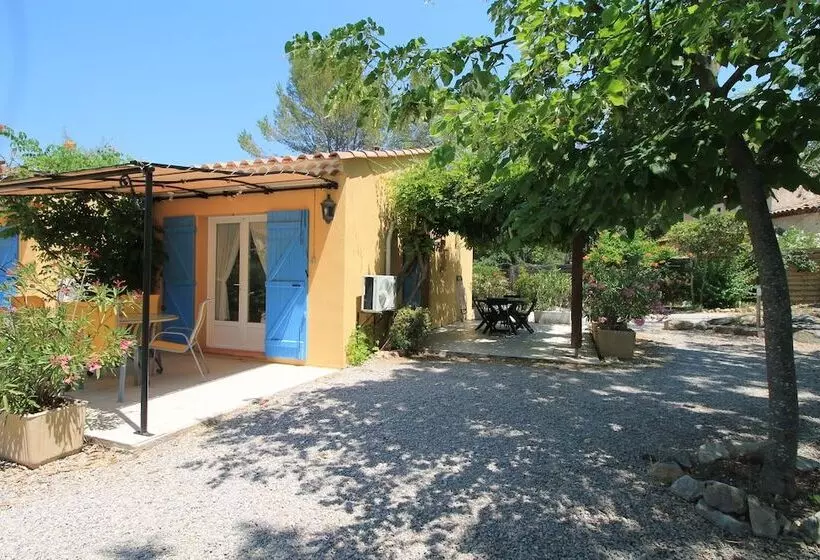 ペンション Les Glycines