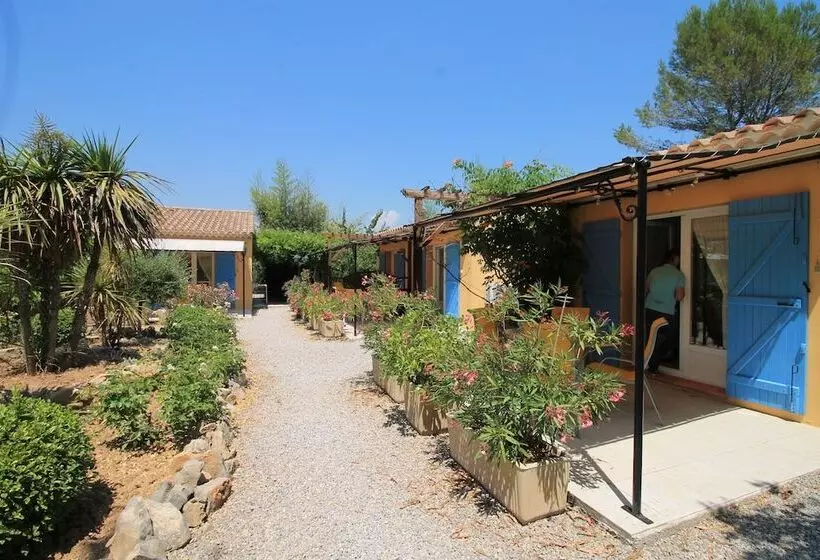 ペンション Les Glycines