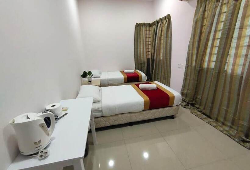 Pensão Mutiara Height Homestay