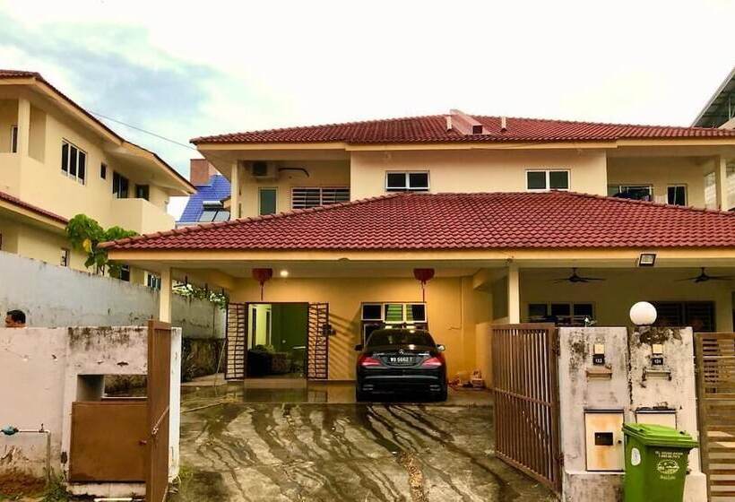 Pensão Mutiara Height Homestay