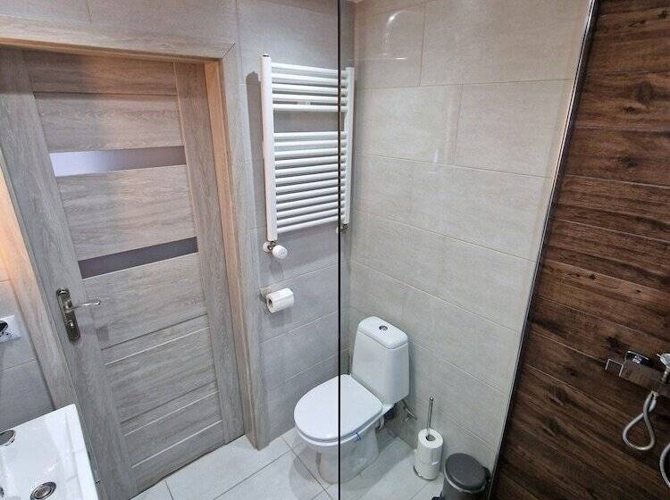 پانسیون R&j Guesthouse