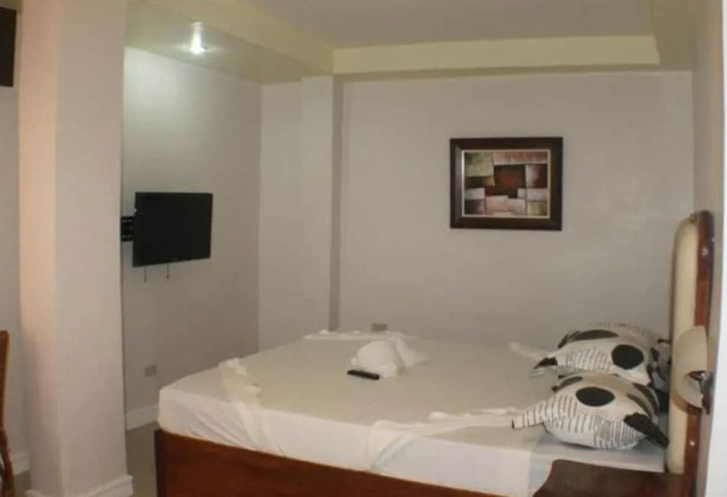 פנסיון The New De Loro Inn By Oyo