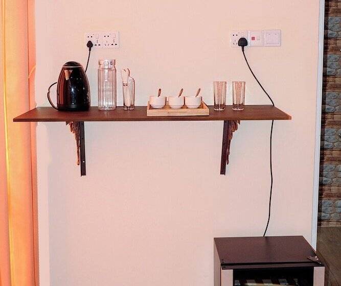 بنسيون Woody Crest