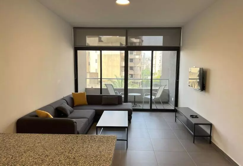 Time22 Apartment