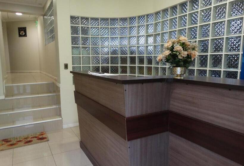 هاستل Hostal Quinta Normal