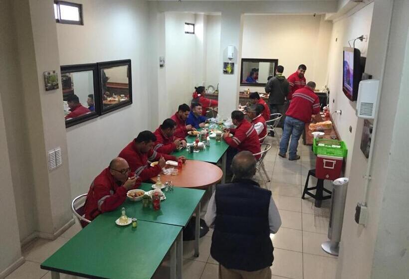 هاستل Hostal Quinta Normal