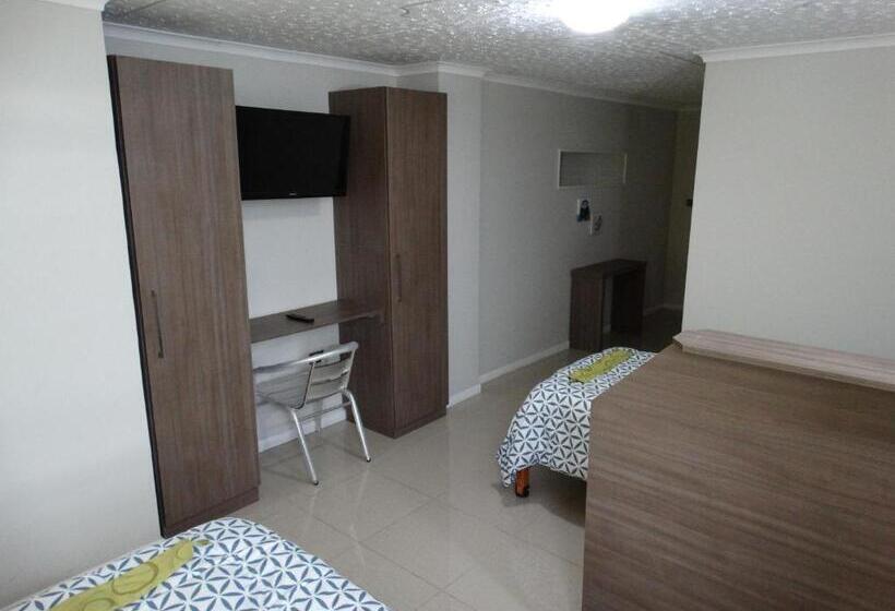 هاستل Hostal Quinta Normal