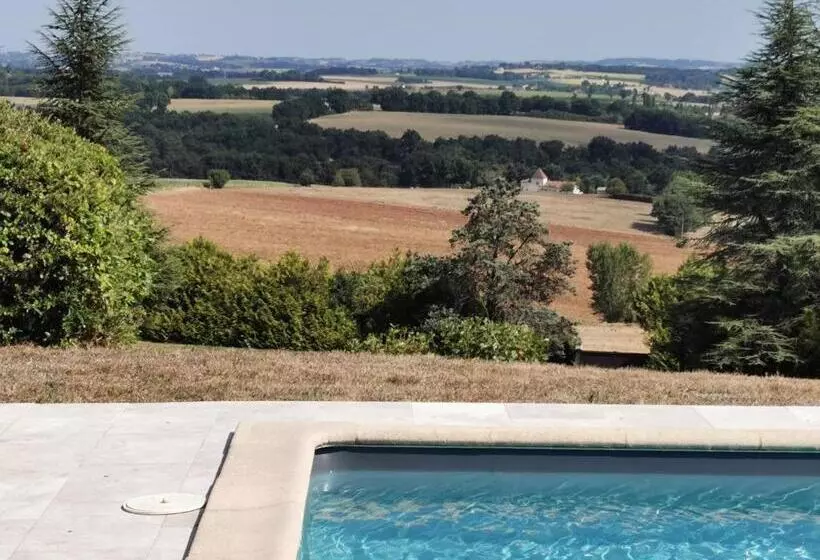 ベッドアンドブレックファースト Belle Chambre D Hôtes Avec Petit Déjeuner Chez Phil Et Isa
