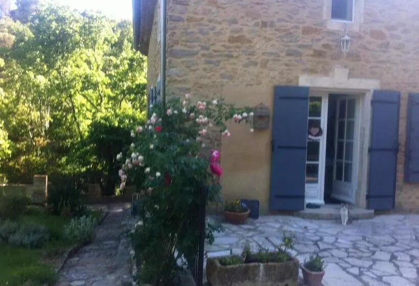 ベッドアンドブレックファースト La Jourdane