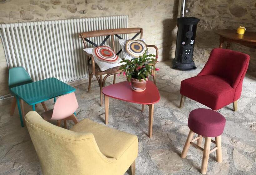 مبيت وإفطار La Jourdane