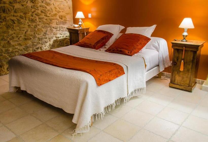 مبيت وإفطار La Jourdane