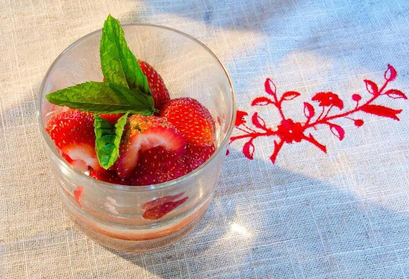 مبيت وإفطار La Jourdane