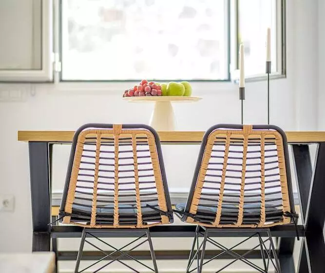 Aamiaismajoitus (B&B) Ikio Concept Santorini