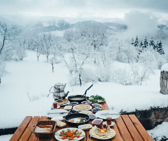 Bed and Breakfast Tuğra Butik Otel