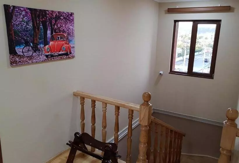 تختخواب و صبحانه Villa