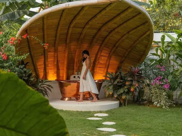 ベッドアンドブレックファースト Villa Tokay   Luxury Private Villas