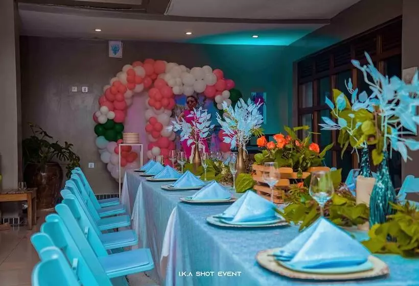 هتل Kivu Hilltop View Resort