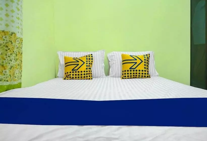 ホテル Kost Qiu Qiu 99 By Oyo