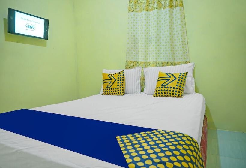 호텔 Kost Qiu Qiu 99 By Oyo