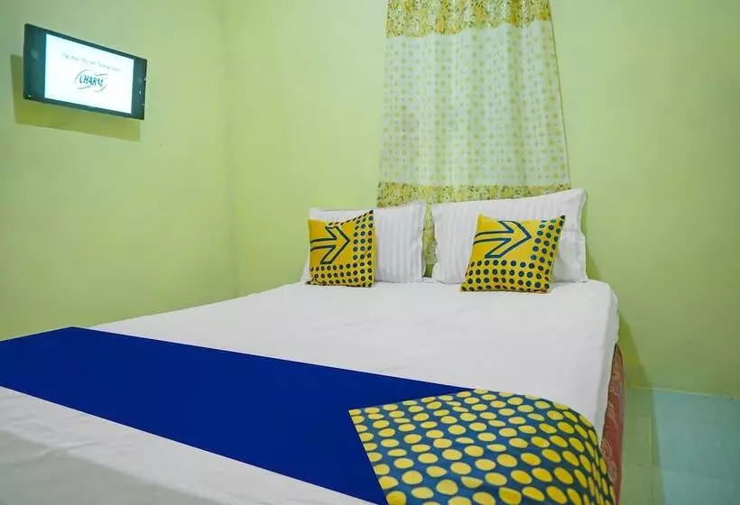 ホテル Kost Qiu Qiu 99 By Oyo