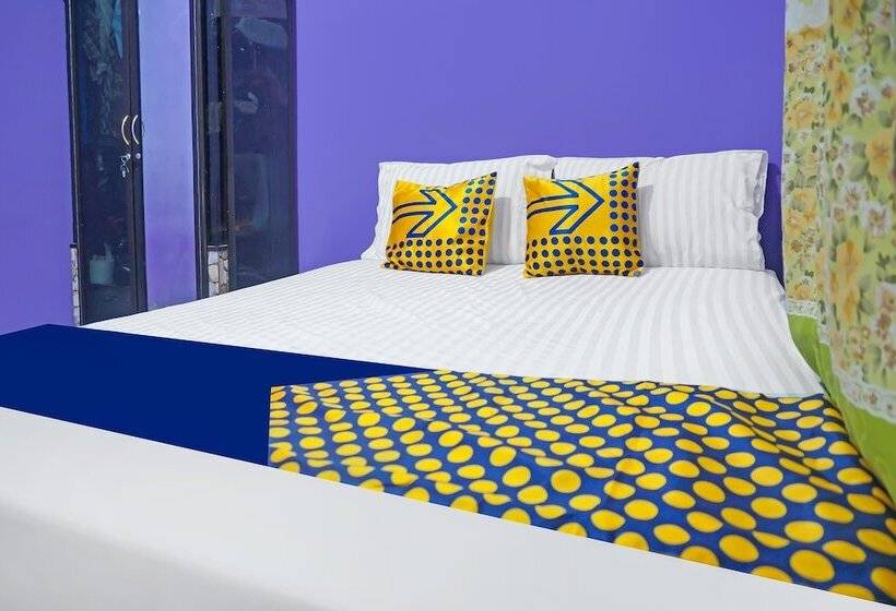 호텔 Kost Qiu Qiu 99 By Oyo