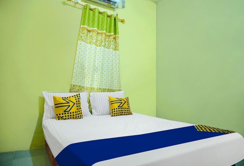 호텔 Kost Qiu Qiu 99 By Oyo