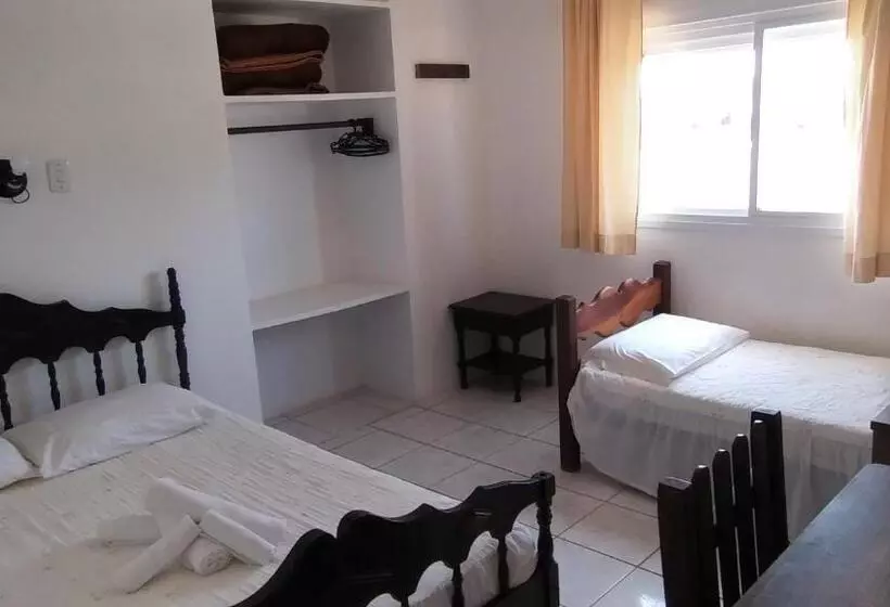 ホテル Mariluz