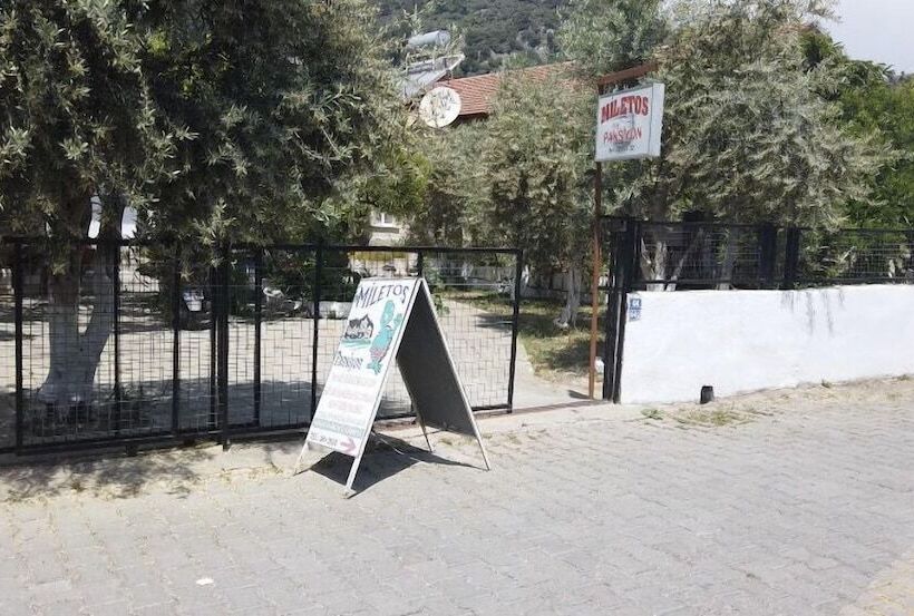 酒店 Miletos Pansiyon