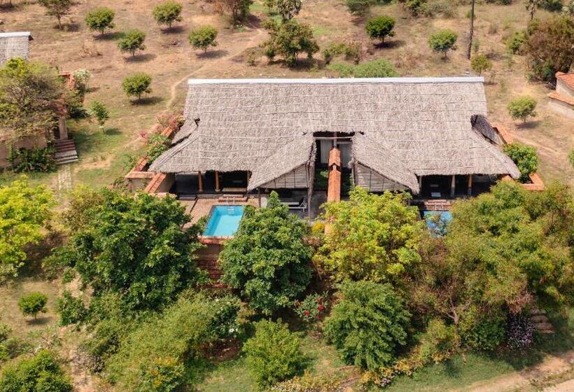 Hotel Spicetree Chinnar