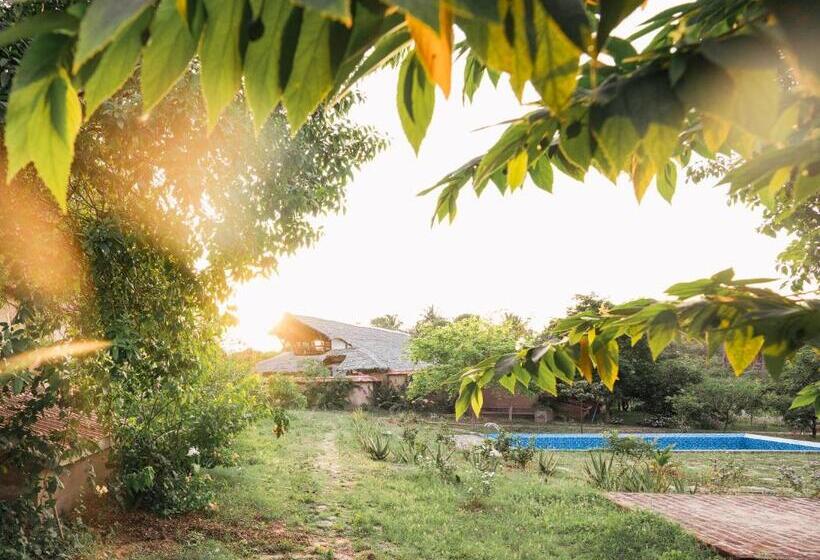 Hotel Spicetree Chinnar