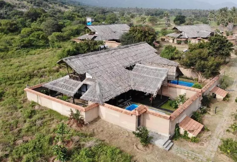 Hotelli Spicetree Chinnar