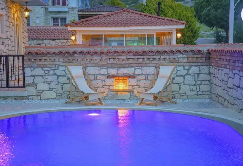 هتل The Fountain