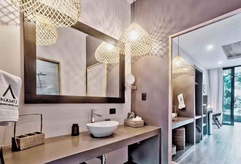 Namu Garden Hotel & Spa