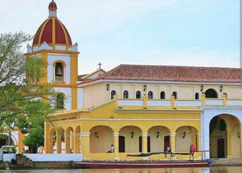 پانسیون Casafinca Turbaco En Mompox Con Parqueadero