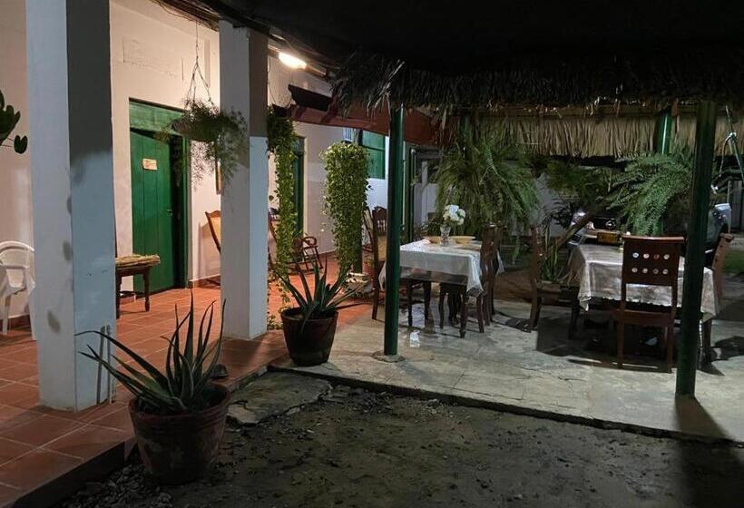 پانسیون Casafinca Turbaco En Mompox Con Parqueadero