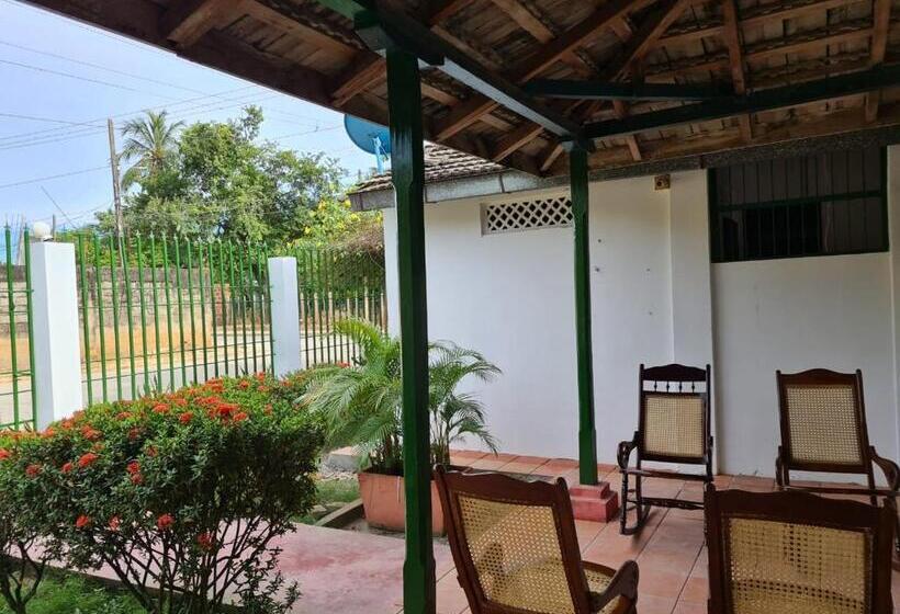 پانسیون Casafinca Turbaco En Mompox Con Parqueadero