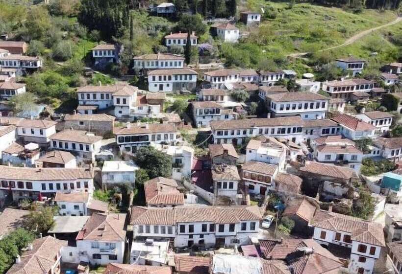 펜션 şirince Lotus Konakları