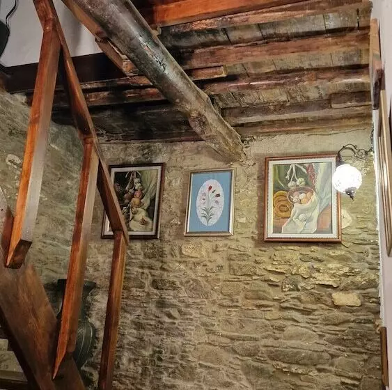 Majatalo şirince Lotus Konakları