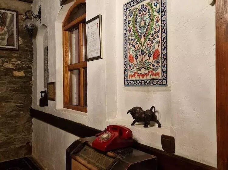 Majatalo şirince Lotus Konakları