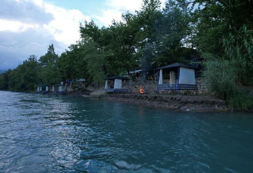 پانسیون Ozgur Family House