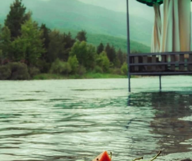 پانسیون Ozgur Family House