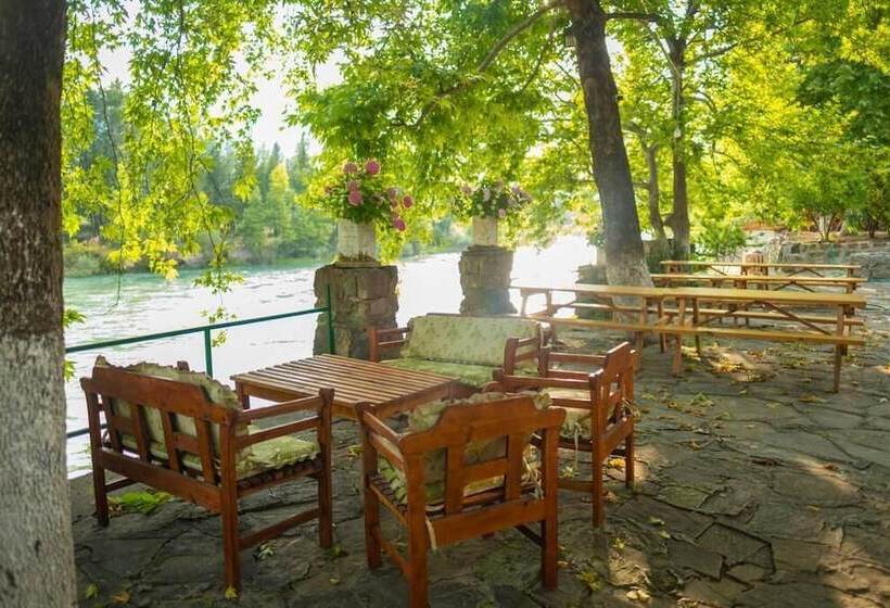 پانسیون Ozgur Family House